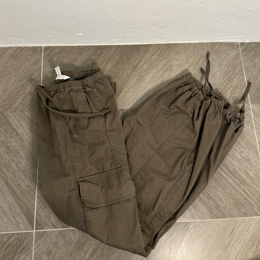 H&M Olive Green Cargo Pants